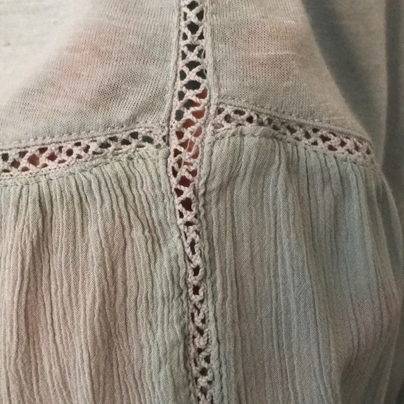 Light blue tank top - Picture 3 of 3